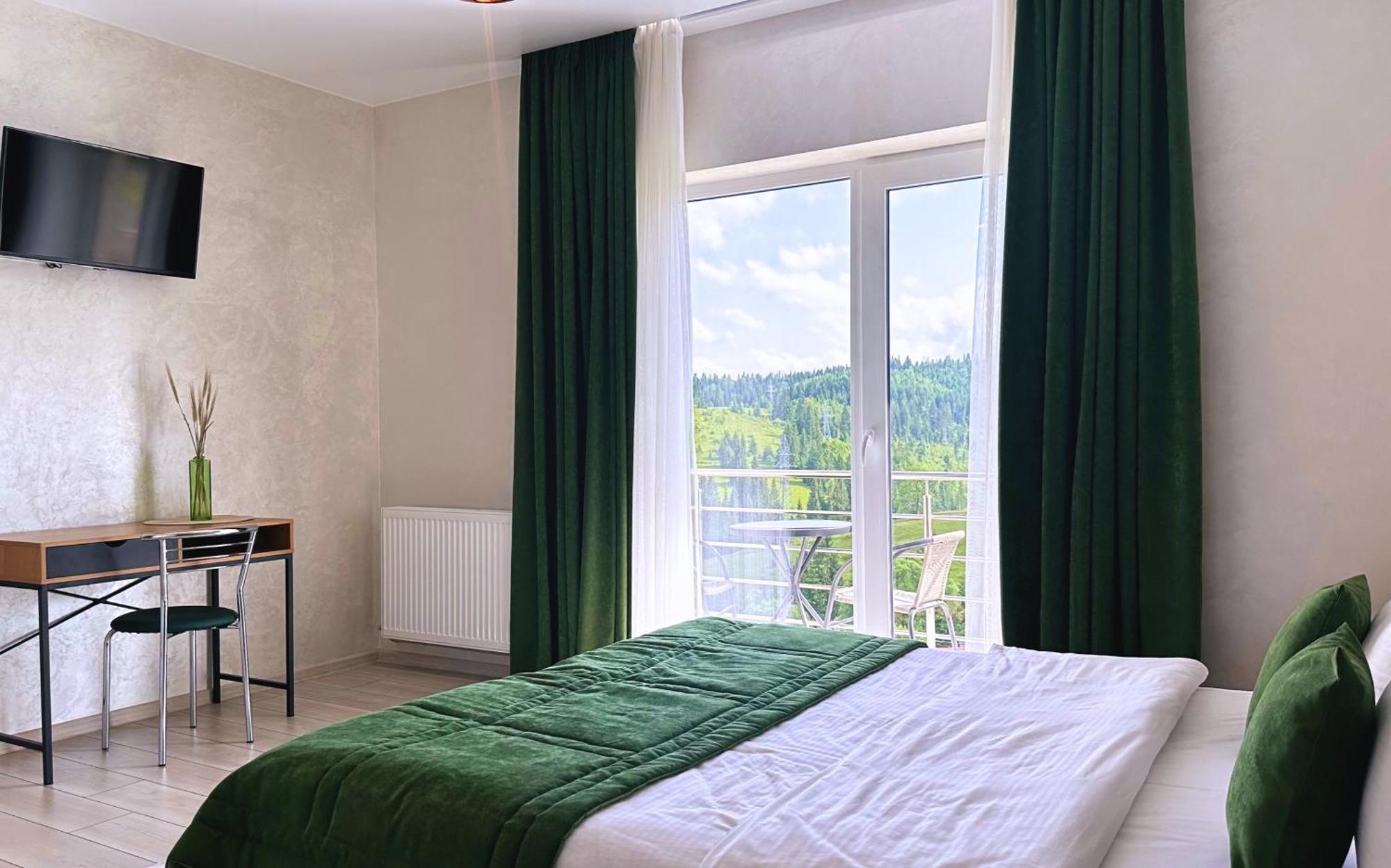 Шепіт Лісу Hotel Bukovel Exterior foto